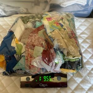Pound Plus Quilt Scrap Fabric Bundle Small Bits Patchwork Fiber Arts Quilting